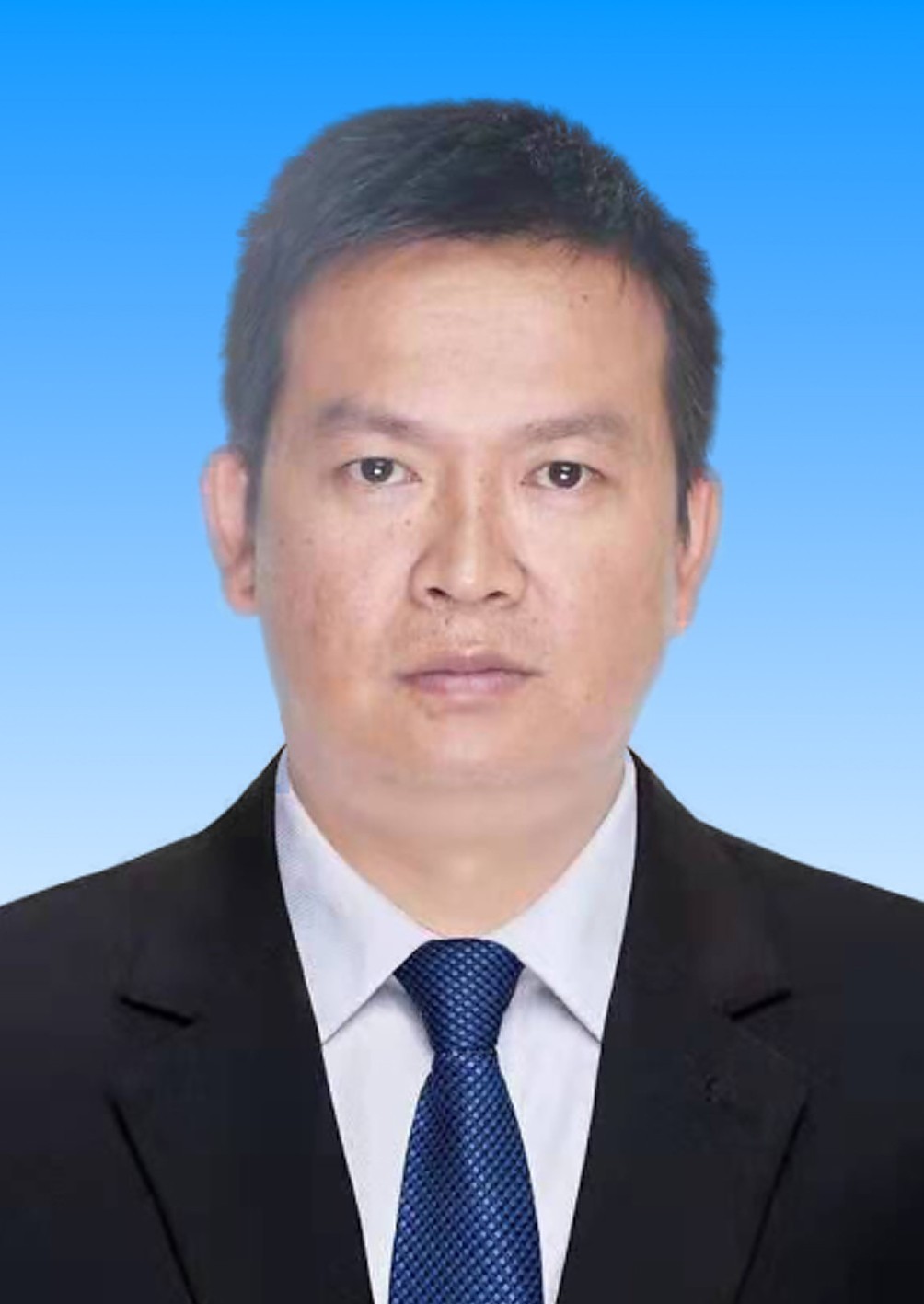 张霖.jpg