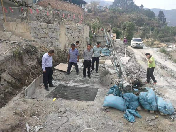 市自然资源和规划局检查临翔区汛前地质灾害巡查排查和防汛工作照片3