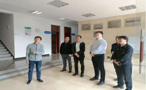 考察云南省农科院茶叶研究所