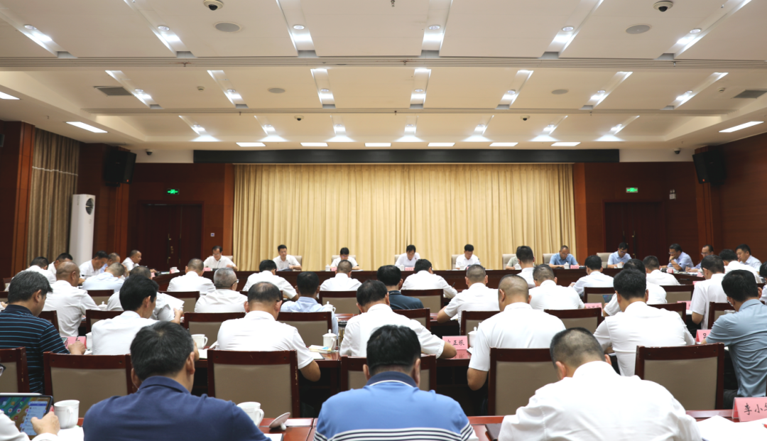 全市稳增长解难题优环境百日攻坚行动暨项目投资推进会议强调：统一思想 凝聚共识 奋力冲刺全年经济社会发展目标任务