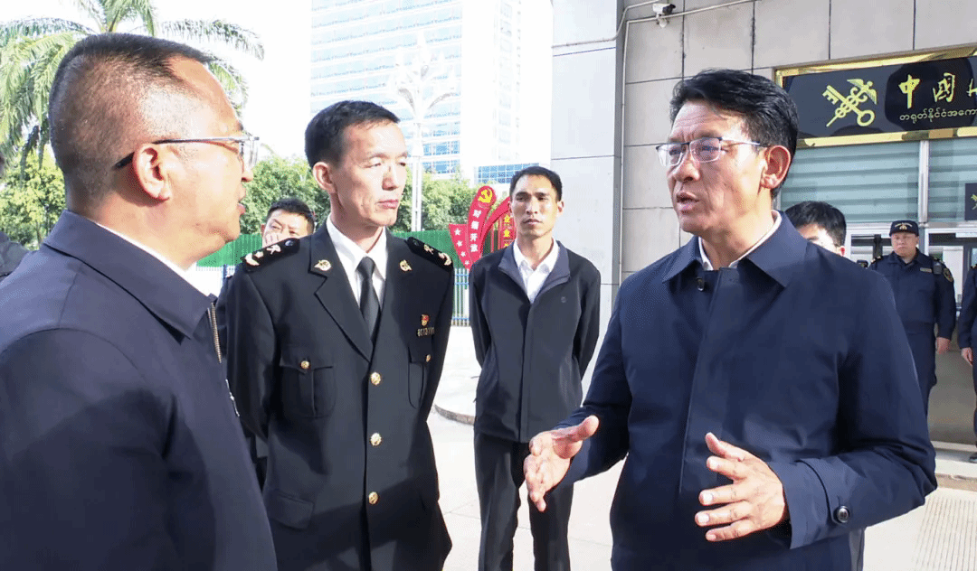 徐贤在永德镇康调研时强调抢抓政策机遇 发挥比较优势 全力以赴稳增长兴产业促增收固边防