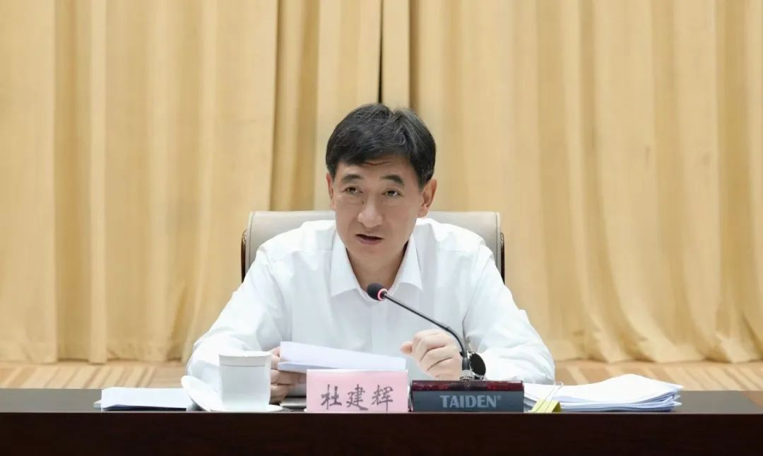 市委理论学习中心组举行集中学习时强调 持续推动全市学习教育走深走实 为中国式现代化临沧实践提供坚强作风保障