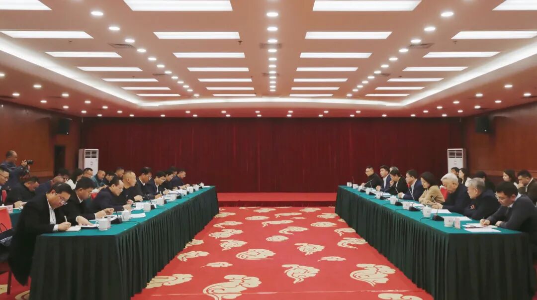 临沧市与华中科技大学调研组座谈 校地同心聚合力 发展临沧特色现代生物医药产业