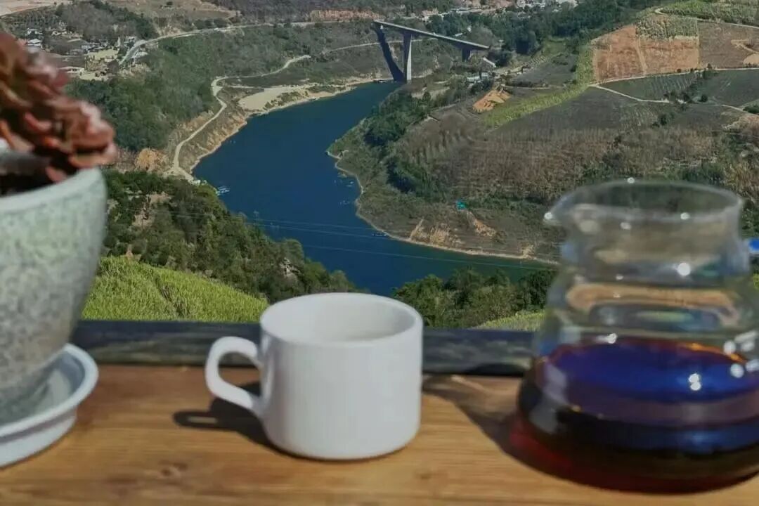 7f1d93430fe181e978ce7d680290066a.jpg