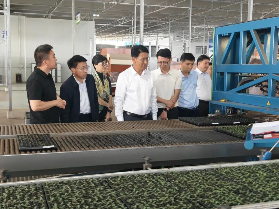 徐贤带队赴上海市开展东西部帮扶互访及招商考察