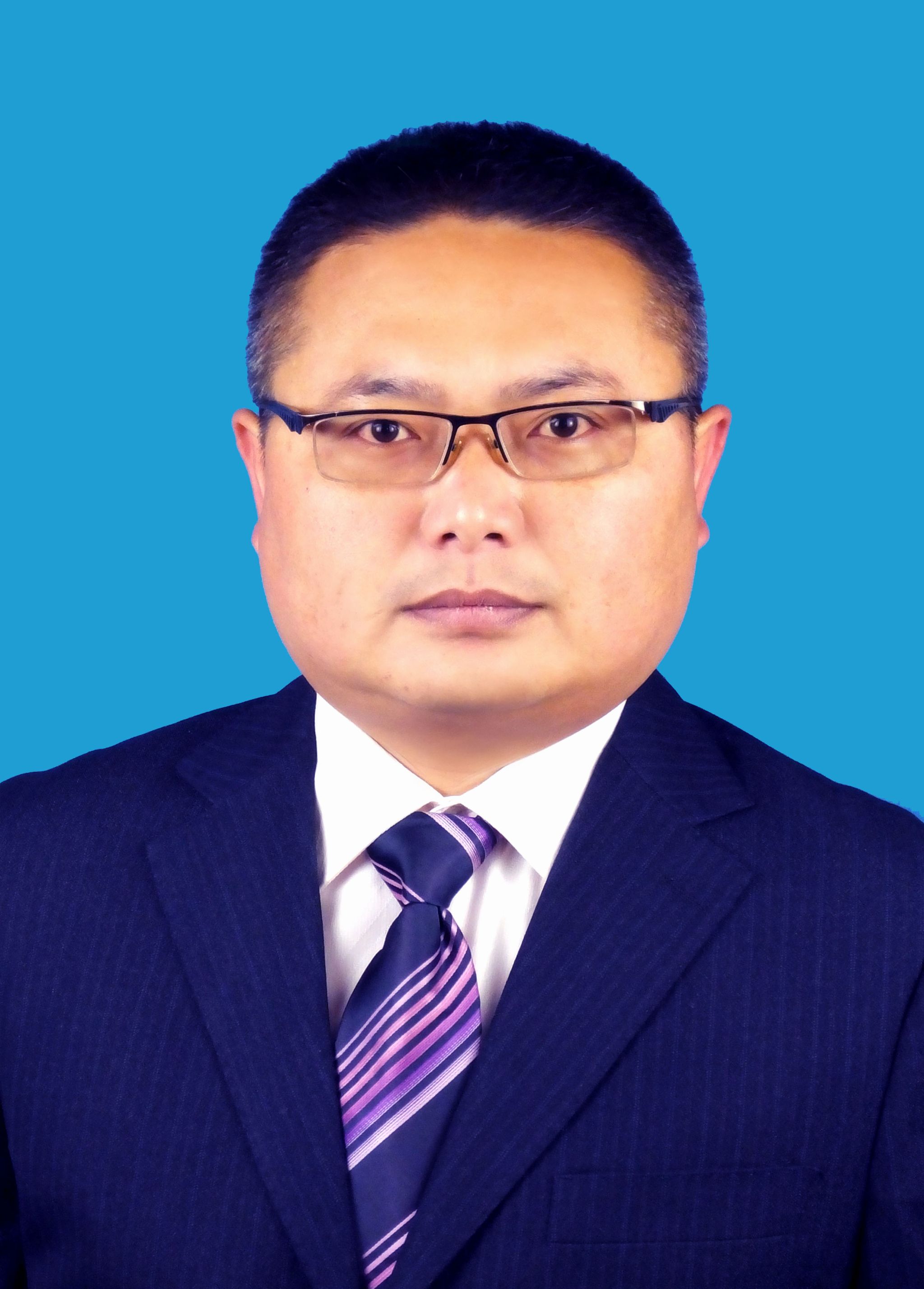 杨志乾.jpg